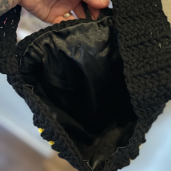 Crochet sunflower bag - Picture 4 of 4